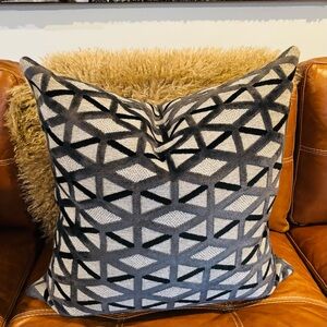 Z Gallerie 22” Geometric Pillow w/down insert